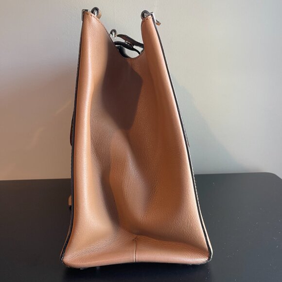 Fendi Brown Vitello Elite Leather Large 3Jours Shoulder Tote - Preowned - Picture 4 of 16